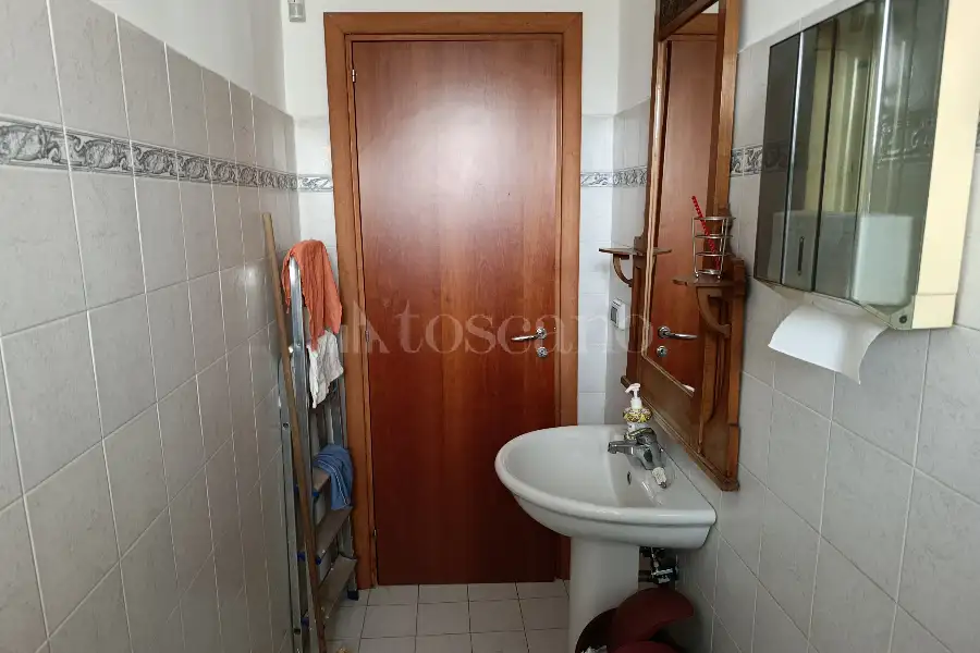 Ufficio in affitto di 60 mq a €1.500 (rif. 40/2026)