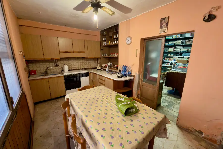 Casa Indipendente in vendita di 250 mq a €272.000 (rif. 5/2026)