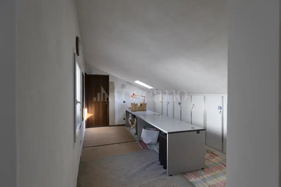 Casa in vendita di 400 mq a €2.500.000 (rif. 21/2025)