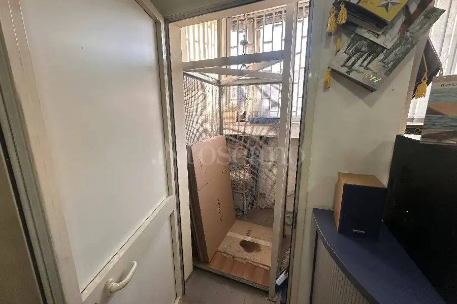 Negozio in vendita di 176 mq a €79.000 (rif. 31/2025)
