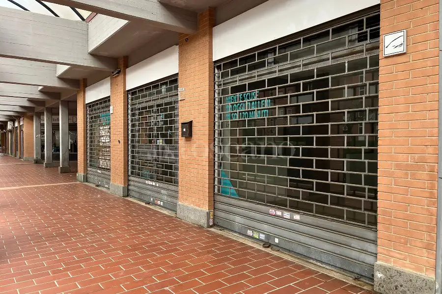 Negozio in vendita di 100 mq a €249.000 (rif. 60/2025)
