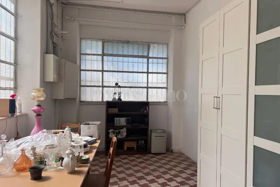 Negozio in affitto di 282 mq a €2.000 (rif. 16/2026)