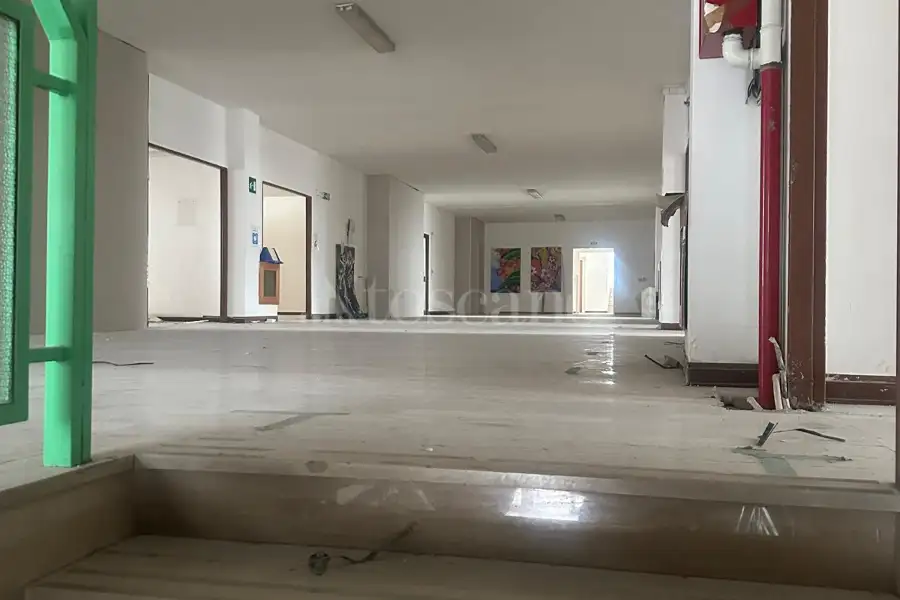 Negozio in vendita di 4.995 mq a €1.500.000 (rif. 118/2025)