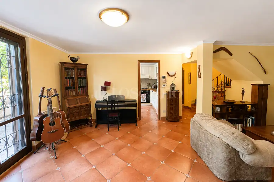 Villa in vendita di 180 mq a €350.000 (rif. 33/2026)