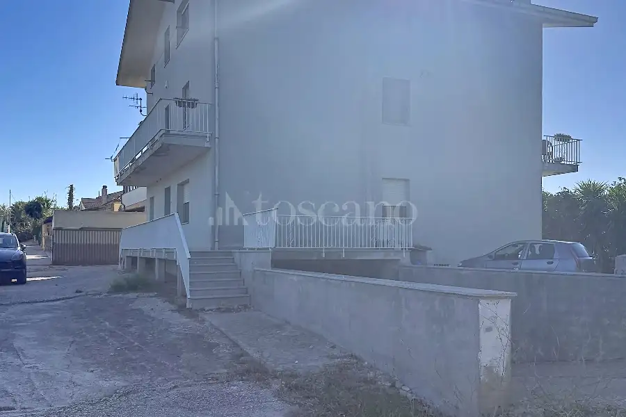 Casale in vendita di 560 mq a €380.000 (rif. 221/2026)
