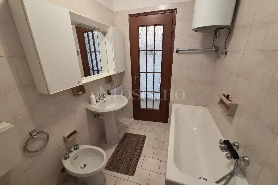 Casa Indipendente in vendita di 220 mq a €120.000 (rif. 5/2026)