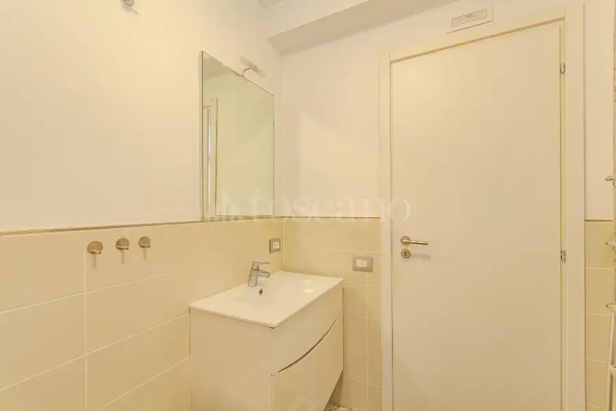 Ufficio in vendita di 70 mq a €275.000 (rif. 24/2026)