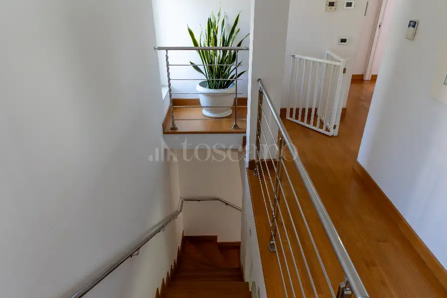 Villino a Schiera in vendita di 216 mq a €779.000 (rif. 114/2025)