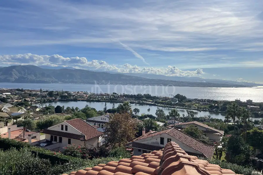 Villa in vendita di 500 mq a €1.500.000 (rif. 45/2025)