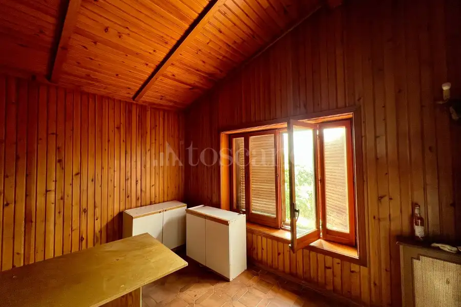 Villa in vendita di 667 mq a €548.000 (rif. 28/2025)