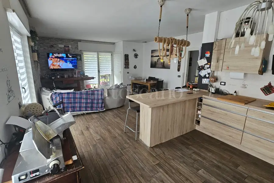 Casa Indipendente in vendita di 145 mq a €385.000 (rif. 15/2026)