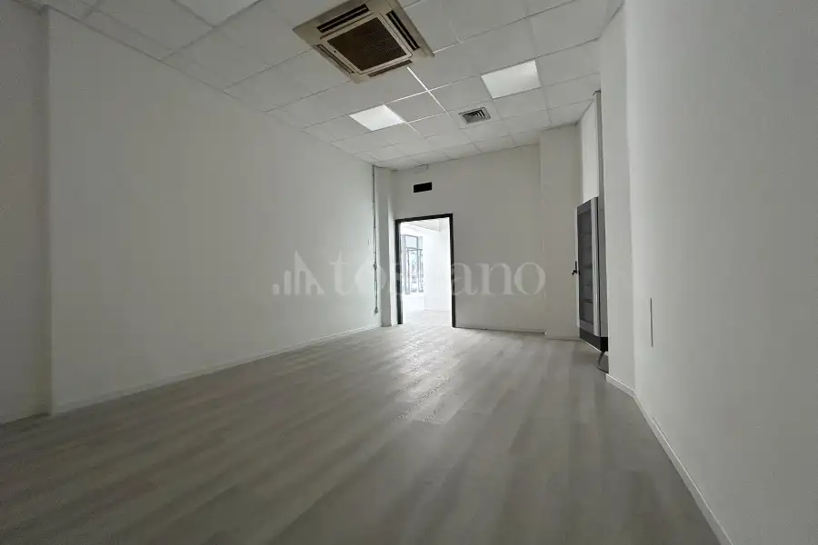 Negozio in vendita di 235 mq a €210.000 (rif. 48/2025)
