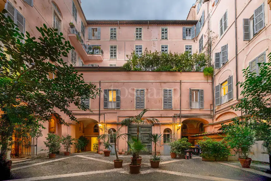 Casa in vendita di 100 mq a €1.130.000 (rif. 50/2026)
