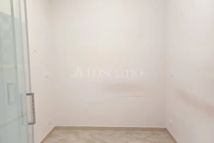 Negozio in vendita di 52 mq a €149.000 (rif. 17/2025)