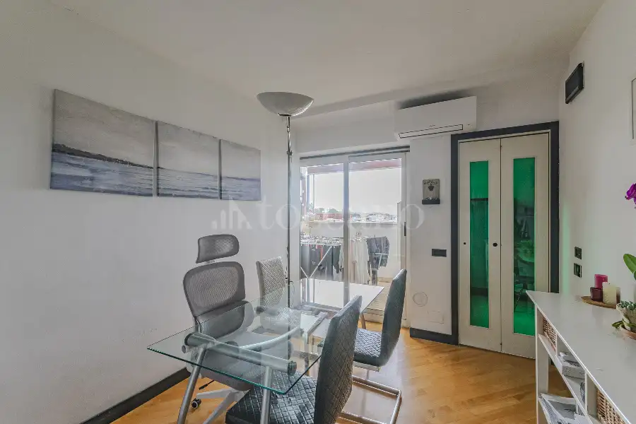 Superattico in vendita di 105 mq a €699.000 (rif. 11/2026)