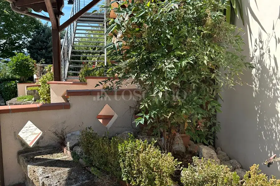 Negozio in vendita di 600 mq a €750.000 (rif. 17/2025)