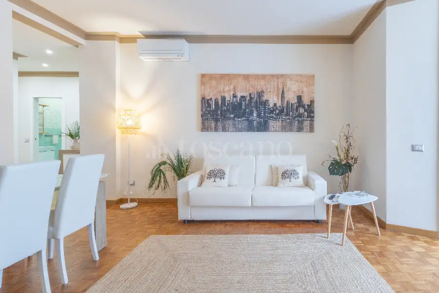 Casa in vendita di 85 mq a €699.000 (rif. 19/2026)