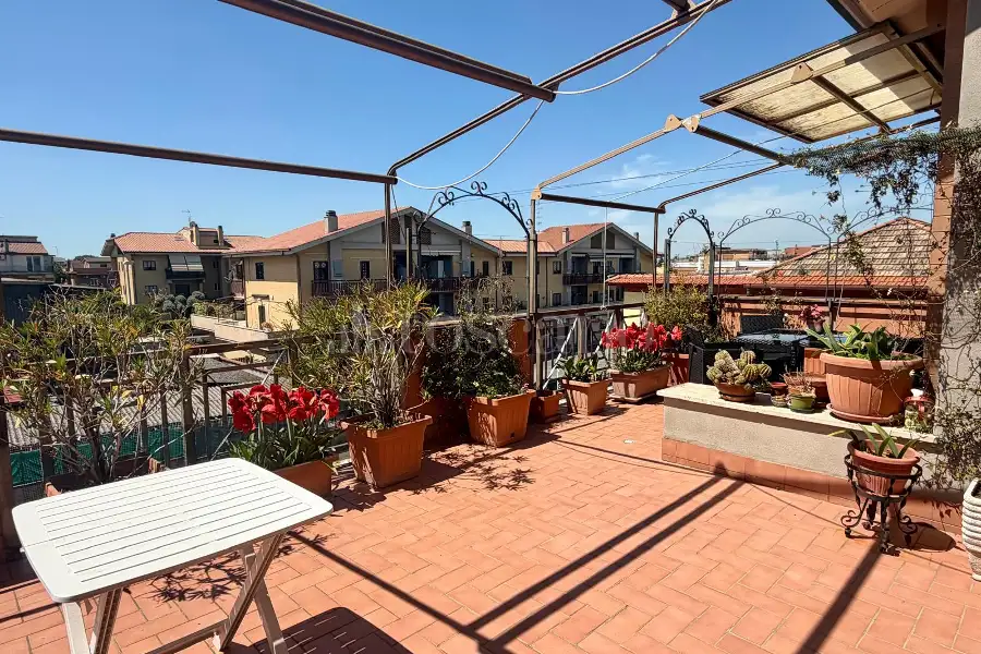 Attico in vendita di 131 mq a €449.000 (rif. 32/2026)