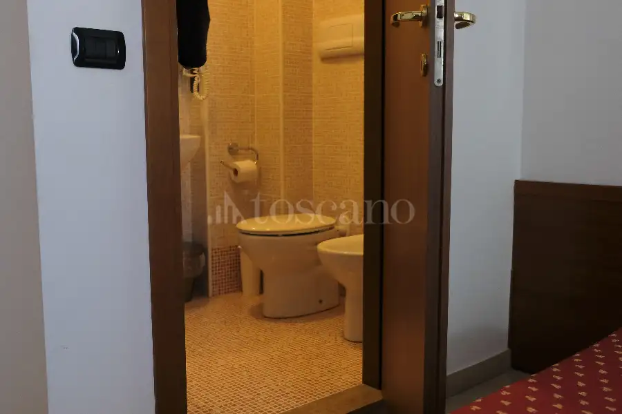 Albergo in vendita di 1.100 mq a €2.800.000 (rif. 14/2023)