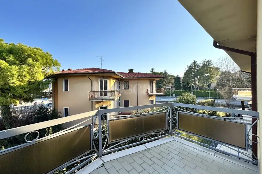 Casa in vendita di 450 mq a €690.000 (rif. 16/2026)