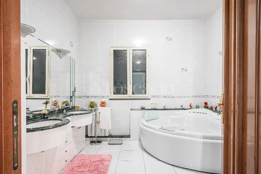 Villa in vendita di 322 mq a €478.000 (rif. 20/2025)