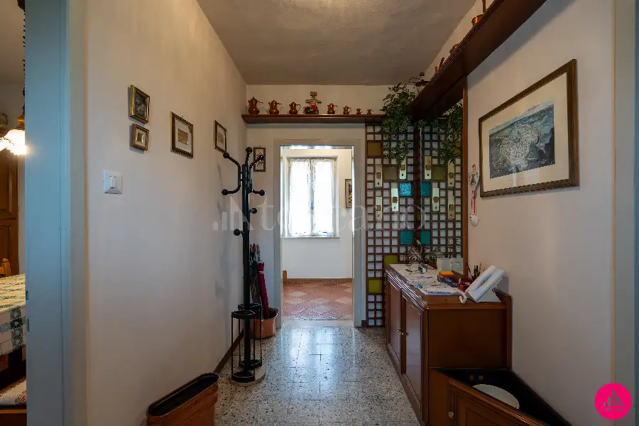 Villa Bifamiliare in vendita di 180 mq a €129.000 (rif. 49/2026)