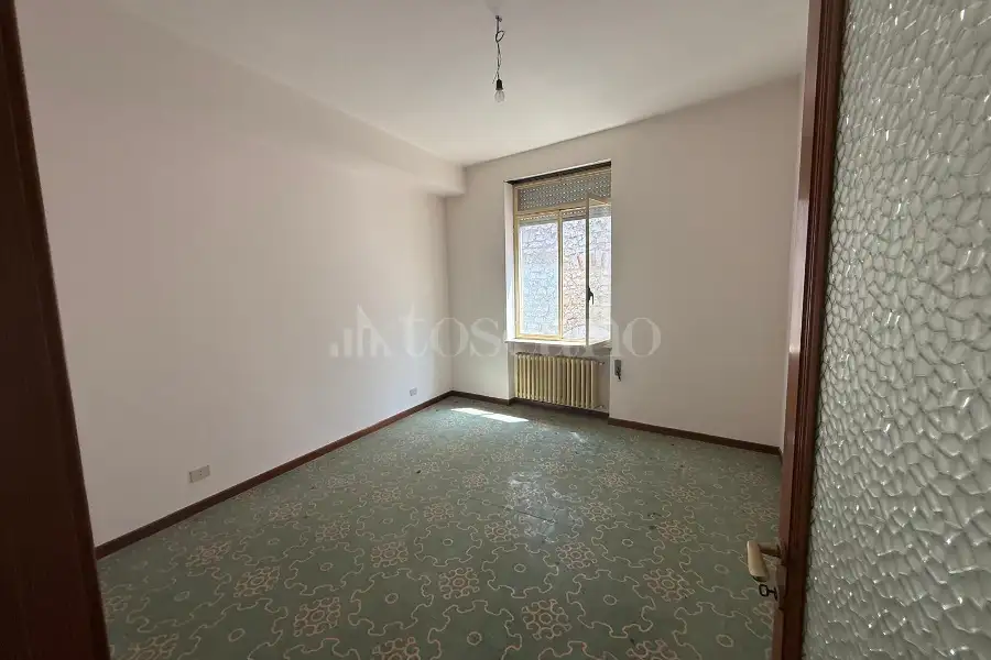 Palazzo in vendita di 725 mq a €395.000 (rif. 1/2026)