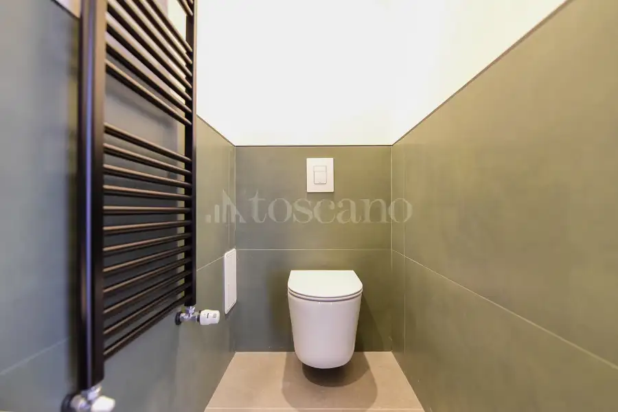 Negozio in affitto di 26 mq a €850 (rif. 9/2026)