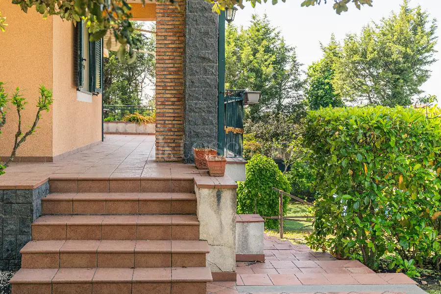 Villa in vendita di 630 mq a €785.000 (rif. 76/2026)
