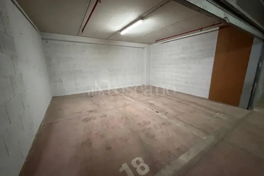 Box in vendita di 12 mq a €15.000 (rif. 7/2026)