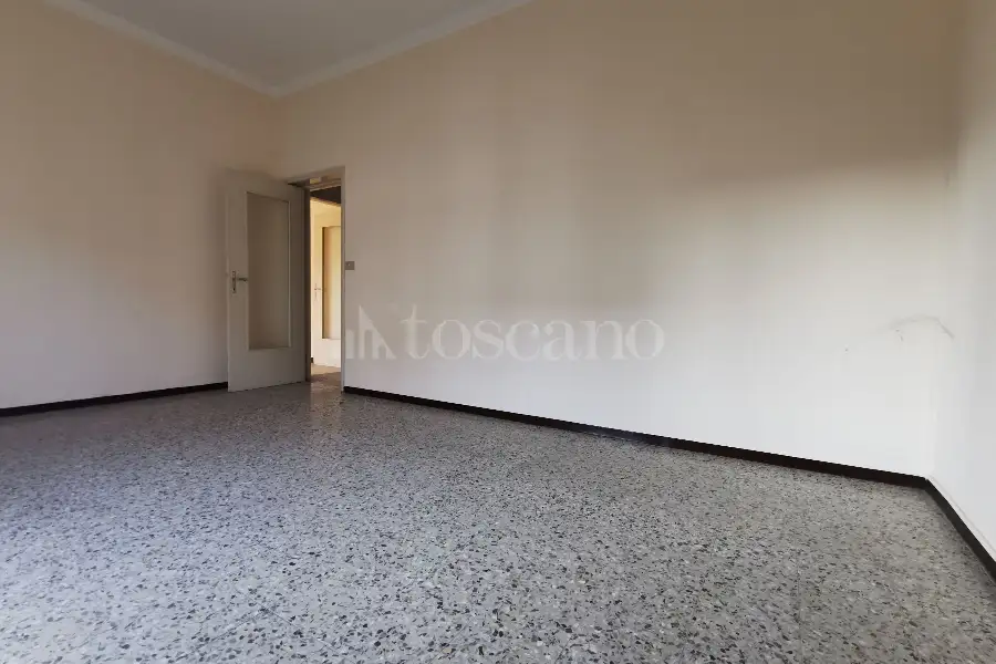 Palazzo in vendita di 510 mq a €240.000 (rif. 39/2026)