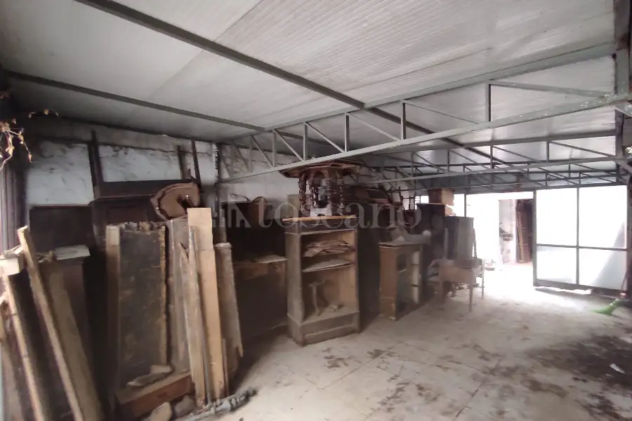 Laboratorio in vendita di 130 mq a €60.000 (rif. 35/2026)