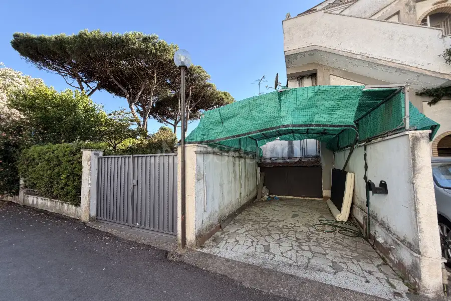Attico in vendita di 70 mq a €108.000 (rif. 27/2026)