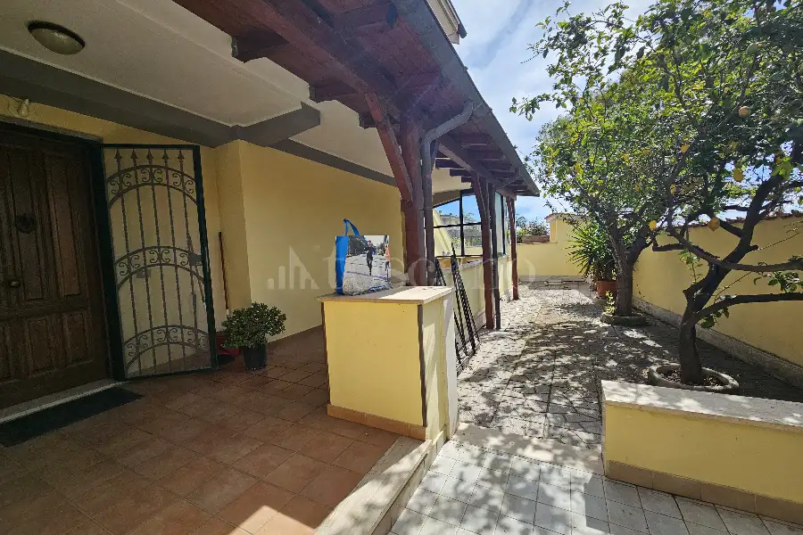 Villa Plurifamiliare in vendita di 150 mq a €237.000 (rif. 25/2026)