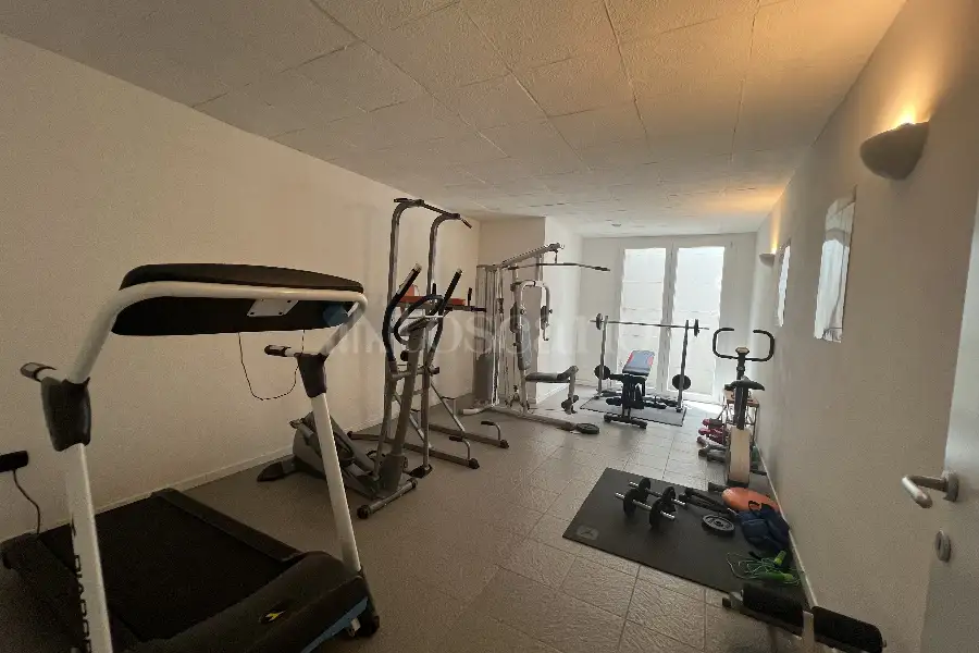 Villa in vendita di 750 mq a €1.500.000 (rif. 36/2024)