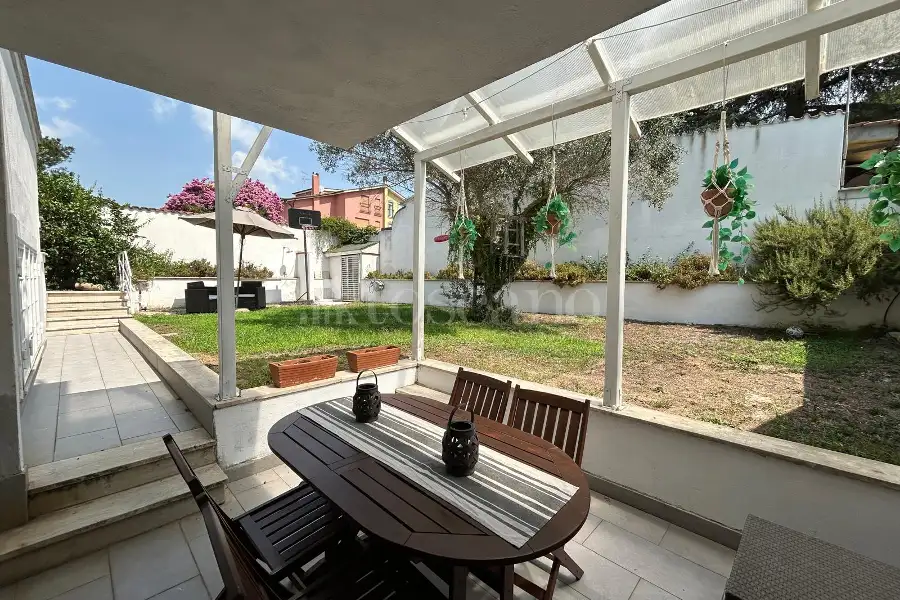 Villa Plurifamiliare in vendita di 220 mq a €459.000 (rif. 44/2026)