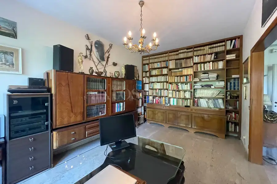 Casa in vendita di 210 mq a €820.000 (rif. 21/2026)