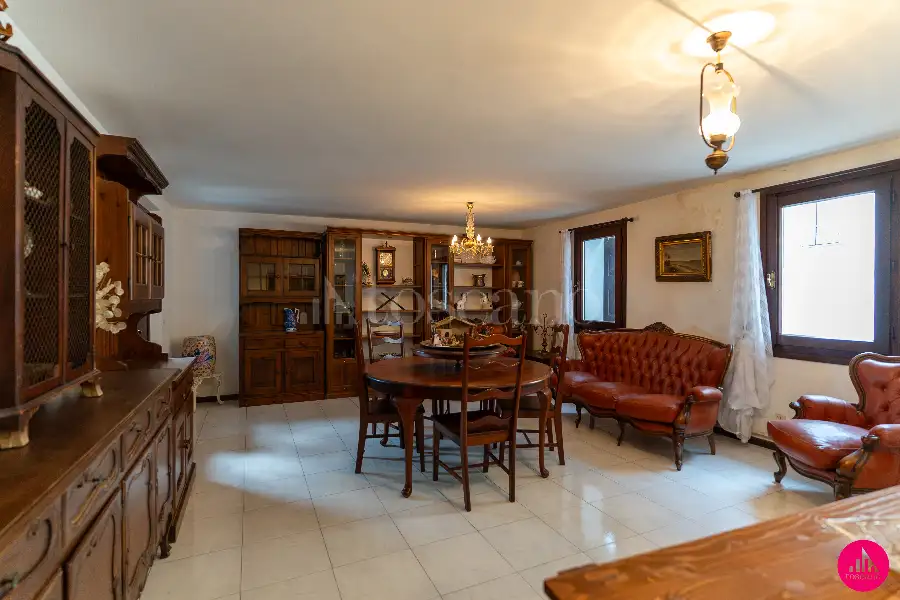 Casale in vendita di 234 mq a €155.000 (rif. 118/2026)