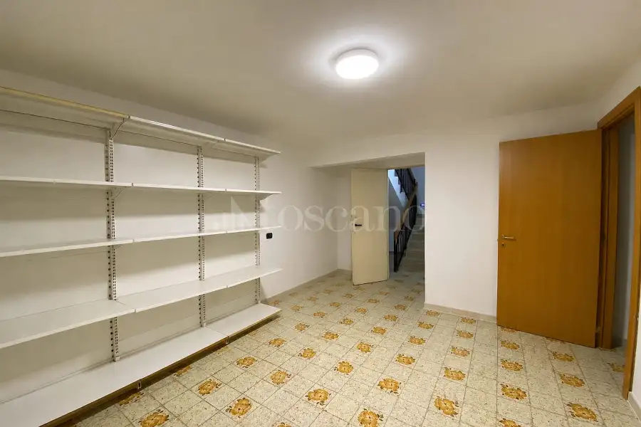 Villa in vendita di 260 mq a €330.000 (rif. 42/2026)