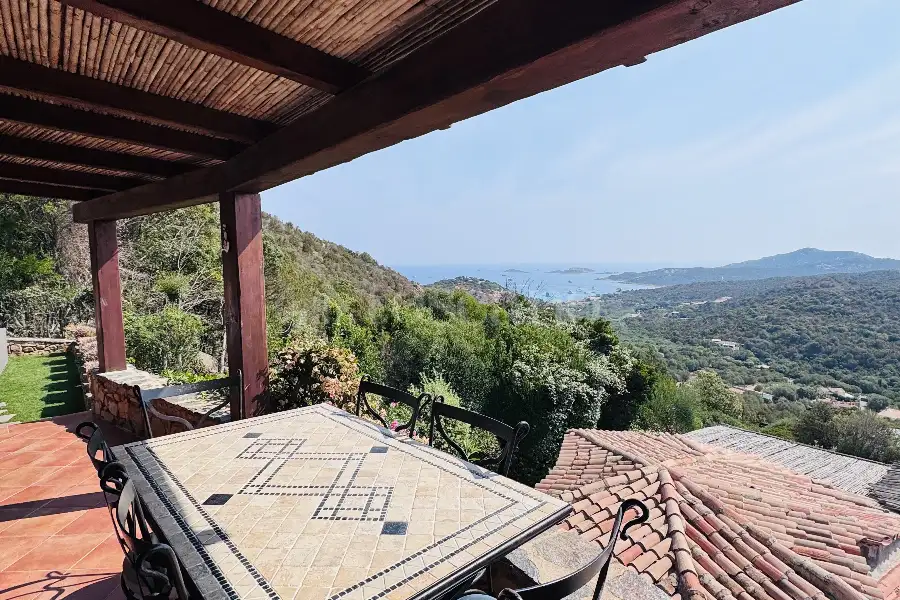 Villino a Schiera in vendita di 65 mq a €395.000 (rif. 27/2025)