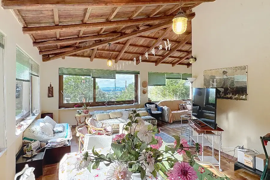 Villa in vendita di 342 mq a €430.000 (rif. 196/2025)