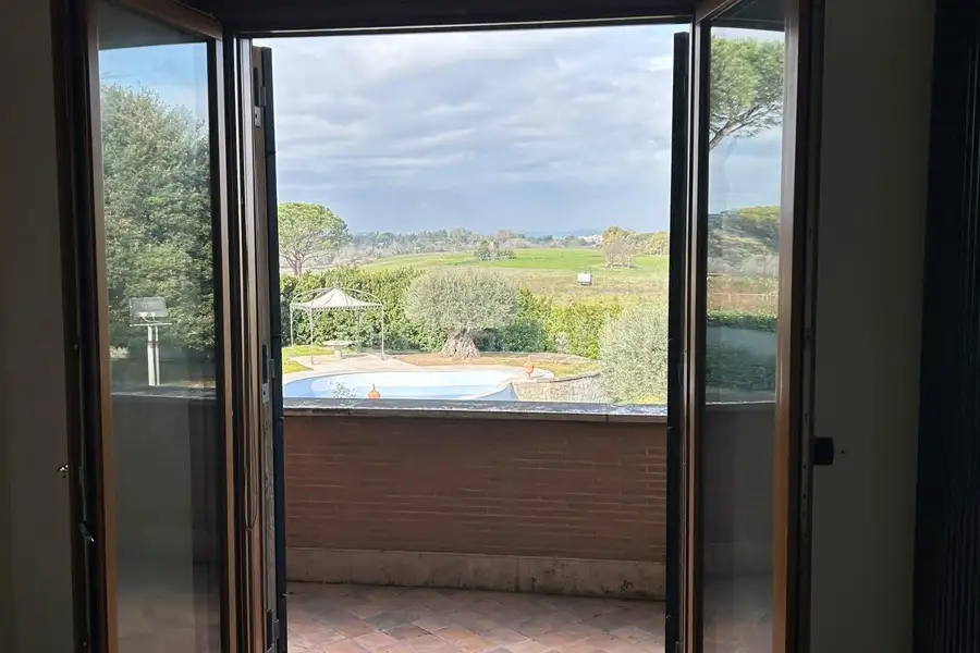 Villa in vendita di 250 mq a €599.000 (rif. 2/2026)