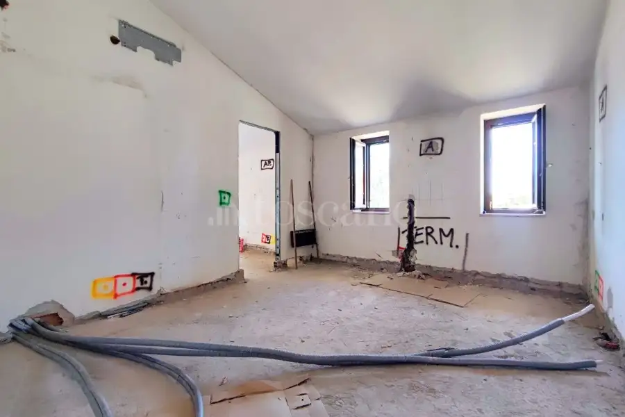 Villa in vendita di 250 mq a €240.000 (rif. 18/2026)