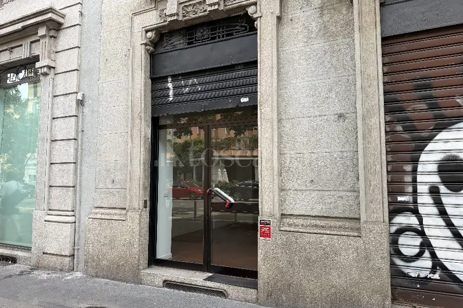 Negozio in affitto di 40 mq a €1.600 (rif. 22/2026)