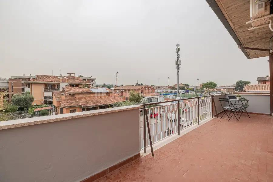 Attico in vendita di 80 mq a €248.000 (rif. 12/2026)