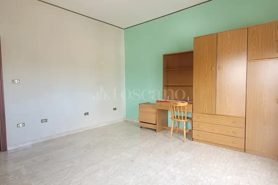 Casa Indipendente in vendita di 534 mq a €255.000 (rif. 1/2026)