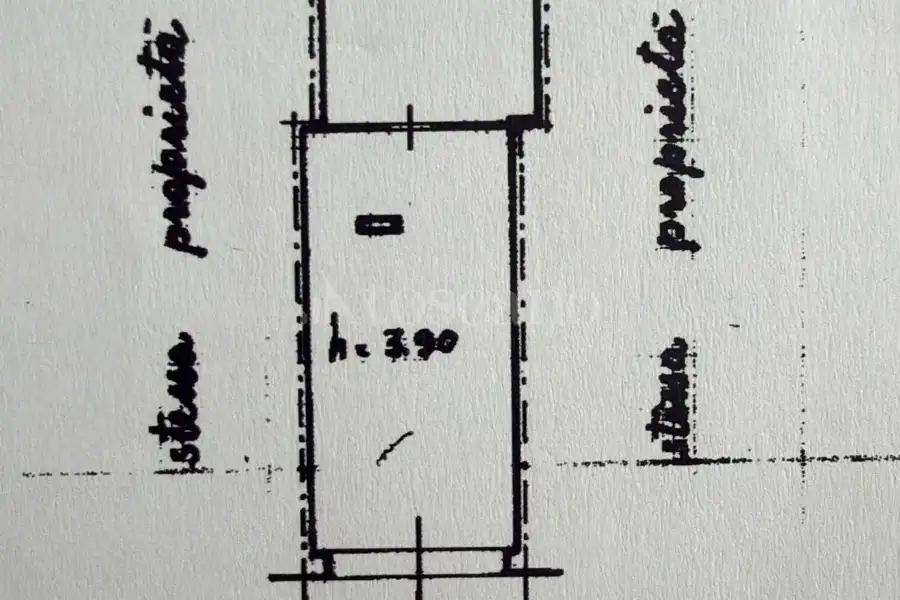Laboratorio in affitto di 243 mq a €2.000 (rif. 7/2026)
