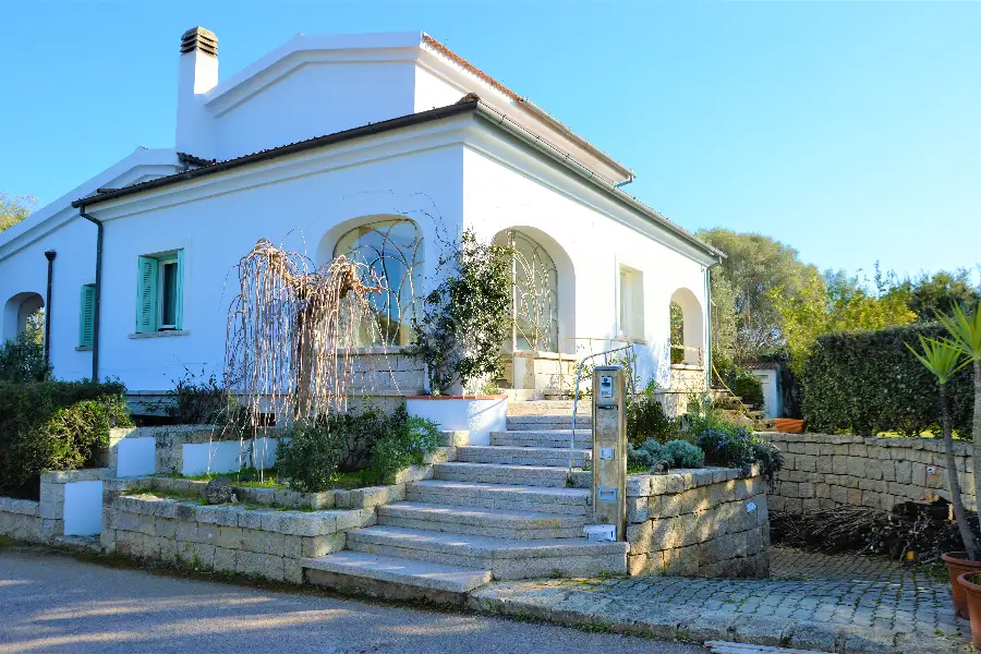 Villa Bifamiliare in vendita di 210 mq a €650.000 (rif. 39/2025)