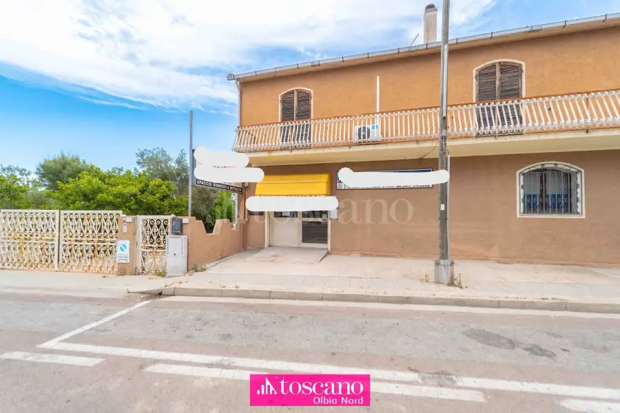 Palazzo in vendita di 240 mq a €700.000 (rif. 62/2025)