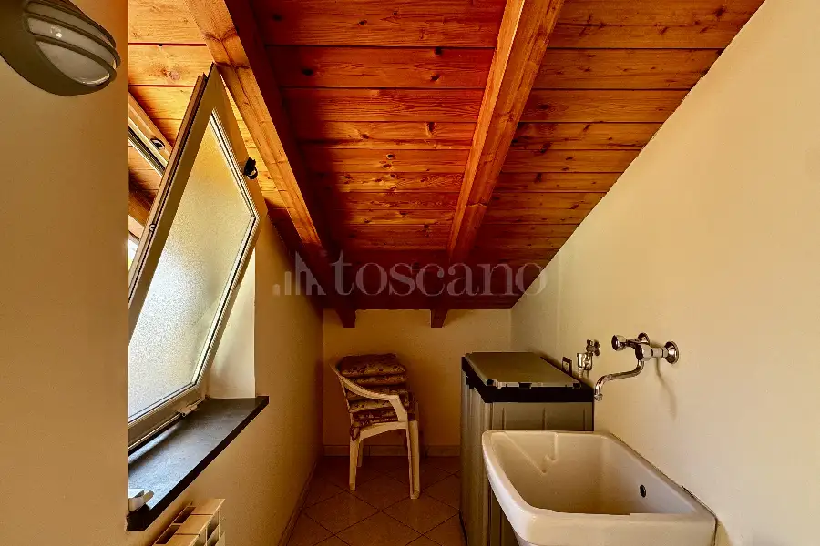 Villa Bifamiliare in vendita di 160 mq a €598.000 (rif. 156/2026)